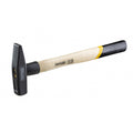 Чук дървена дръжка 200гр Topmaster Professional – Top Master Pro