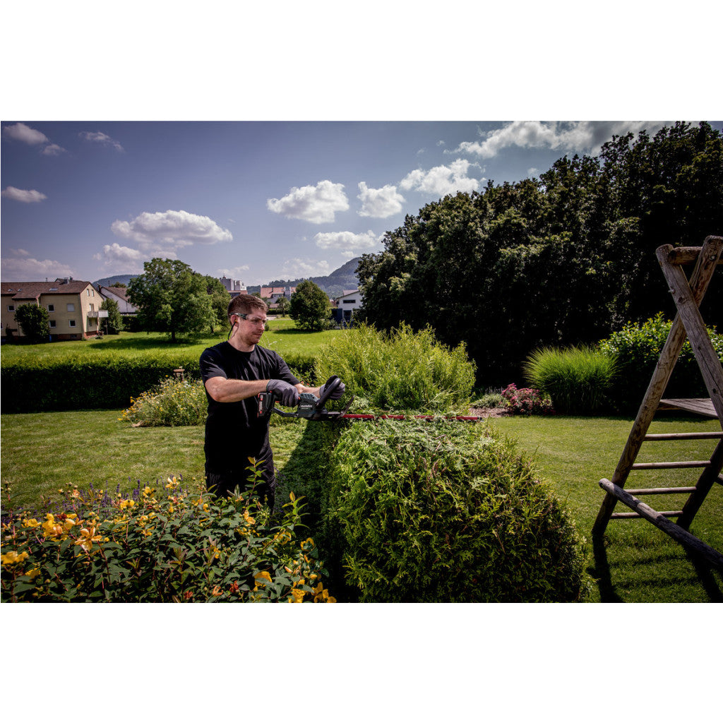Храсторез акум. 18V 55cm METABO HS 18 LTX 55 2X2.0Ah - снимка 4