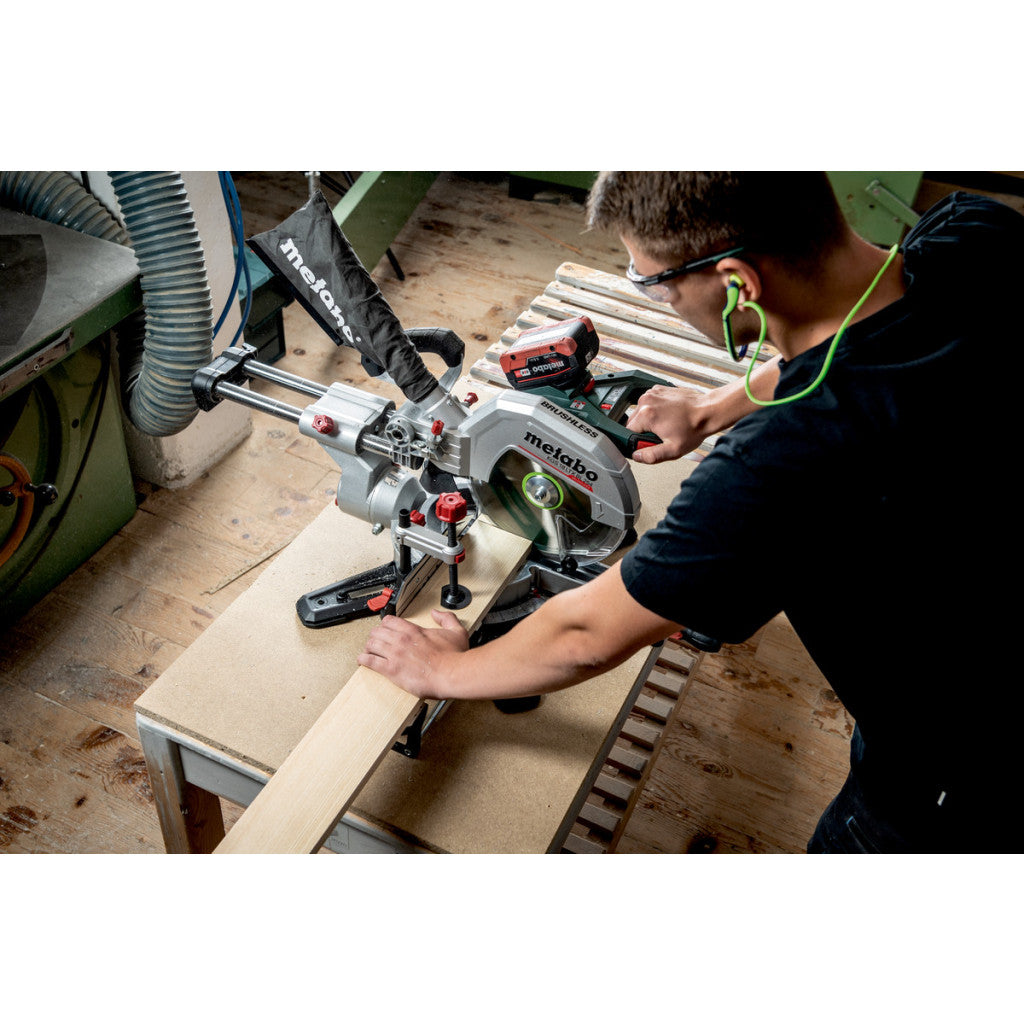 KGS 18 LTX BL 254 Акумулаторен Герунг циркуляр; с плъзг. ф-я - снимка 4
