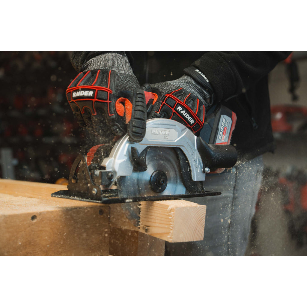 R20 Циркуляр Ø165x20mm LED 2Ah RAIDER PRO RDP-KCS20 - снимка 8