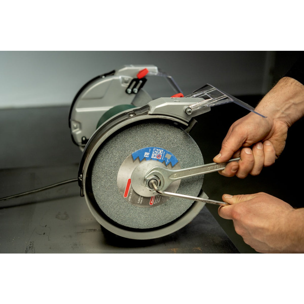 Шмиргел 600W 200mm METABO DS 200 PLUS - снимка 11