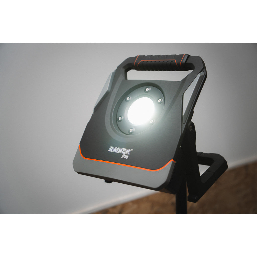 R20 Лампа работна 45W 5000lm Dimmer USB AL Solo RAIDER PRO RDP-ZWL20 - снимка 13