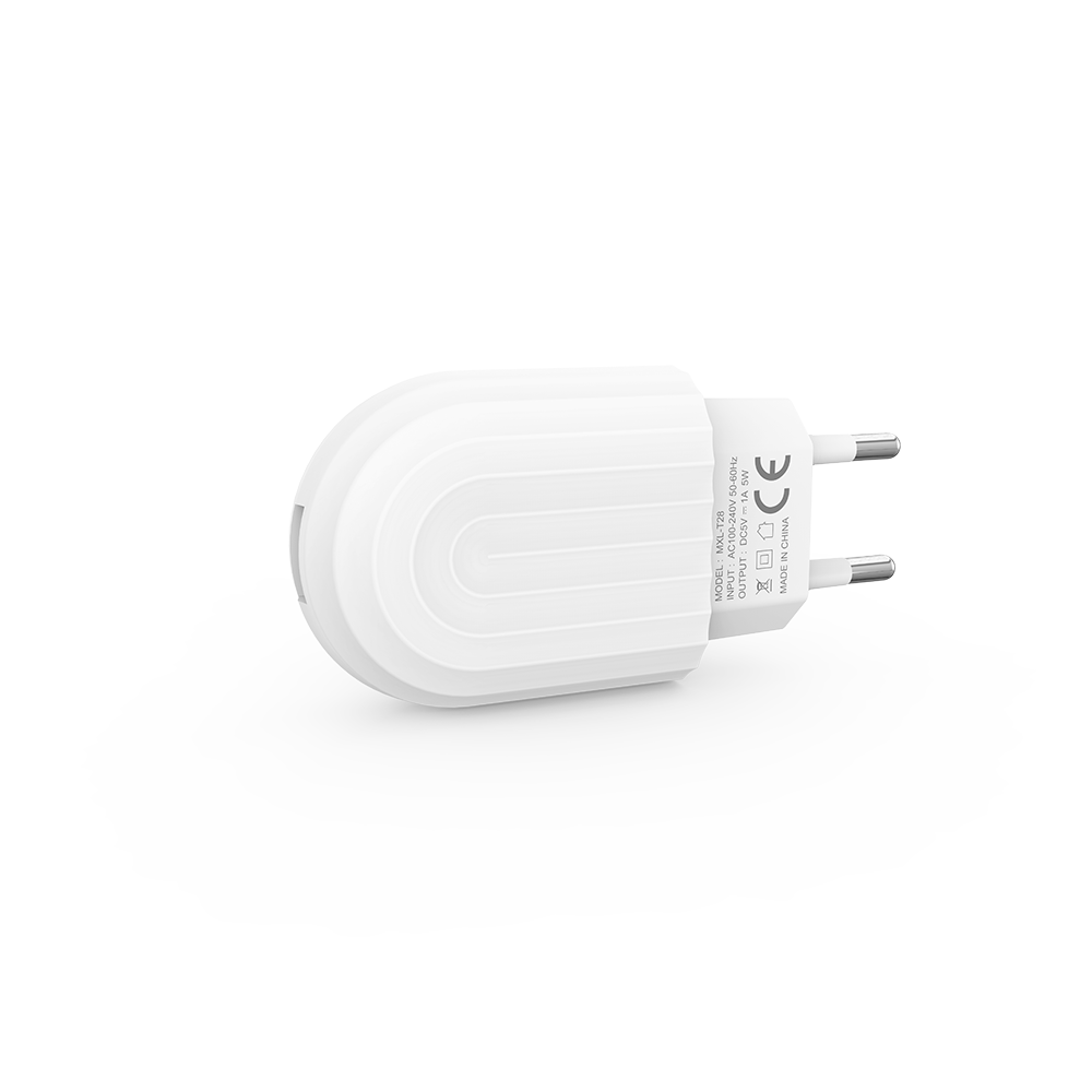 Мрежово зарядно устройство DeTech, DE-28, 5V/2.4A 220V, 1 x USB, Бял - 14132