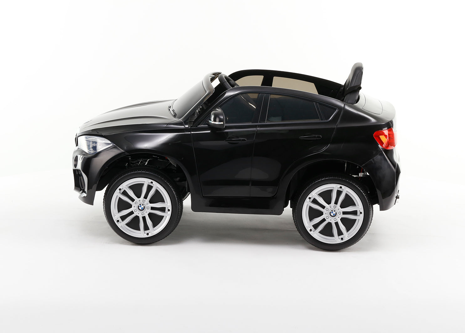 Акумулаторна кола licensed BMW X6M Black - снимка 3