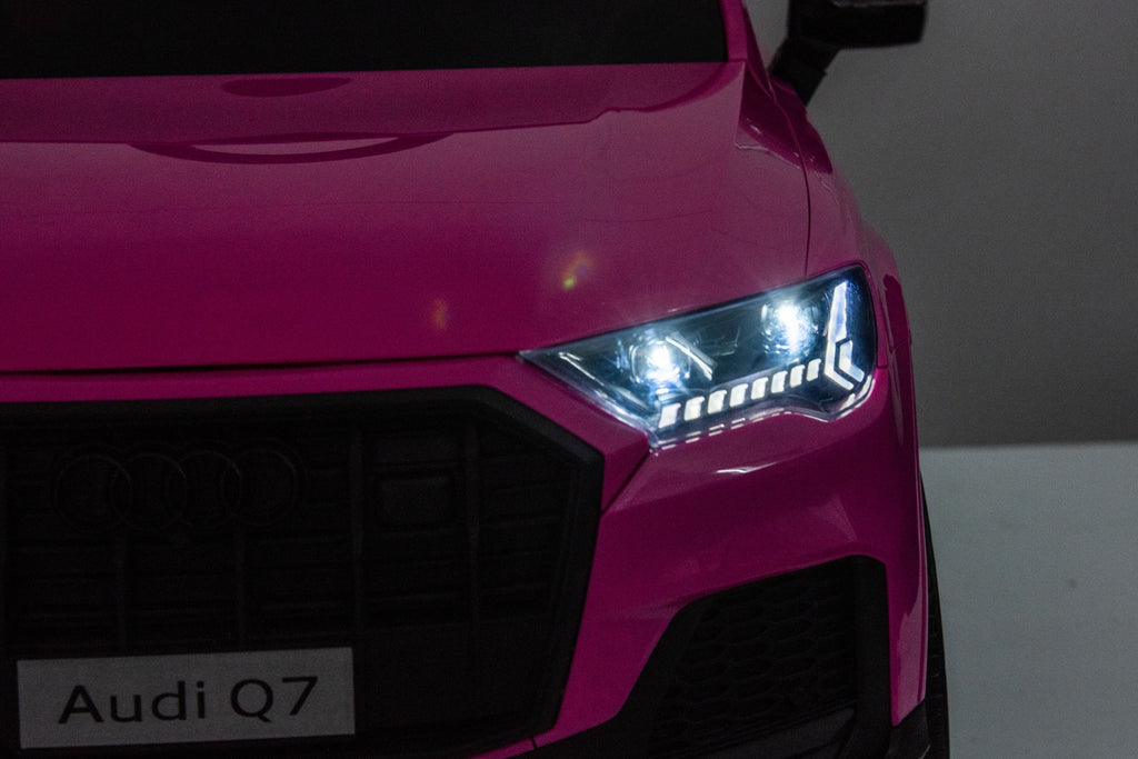 Акумулаторна кола Licensed Audi Q7 Pink - снимка 7