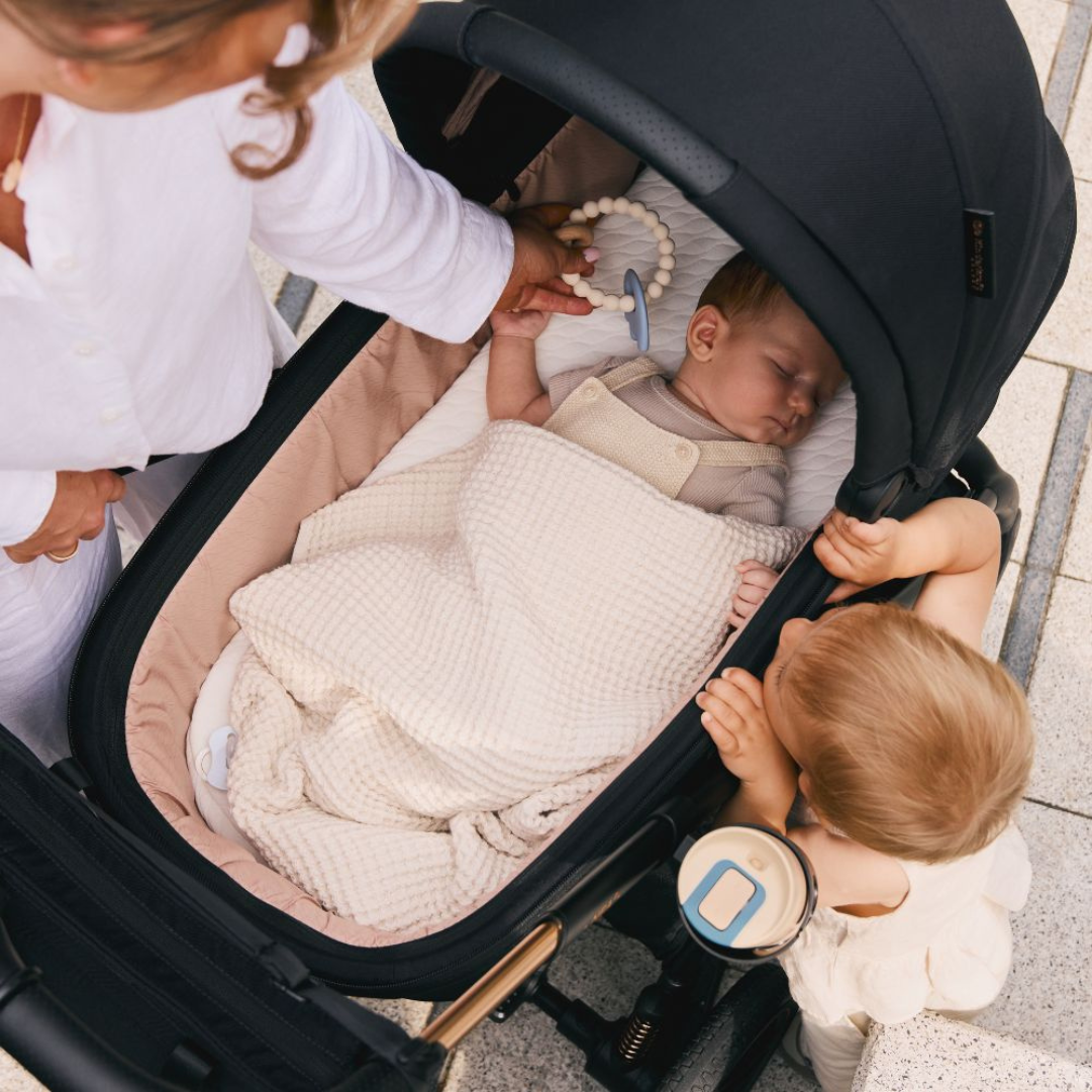 KinderKraft бебешка количка 2в1 NEA 2.0 BIZUU WHISPER DUNE - снимка 17