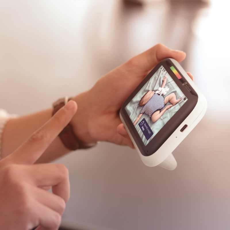Motorola PIP1710 connect видео бебефон с Wi-Fi